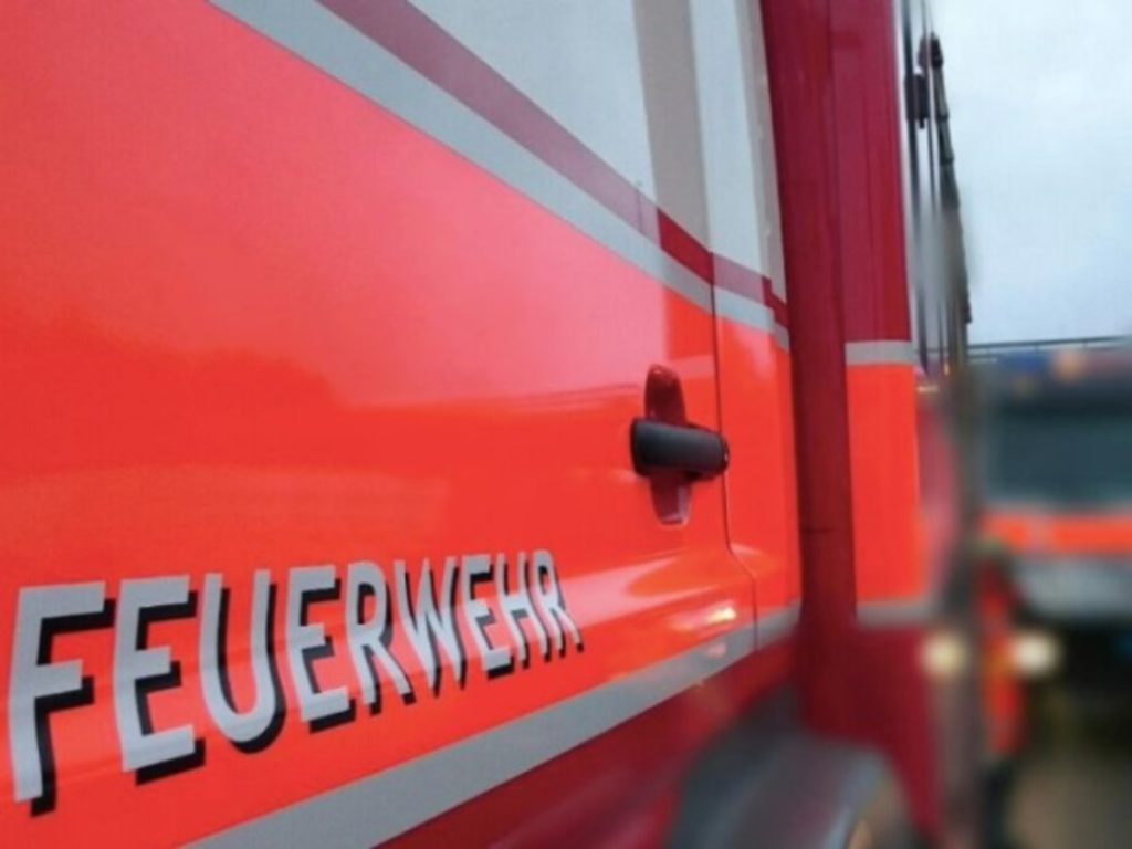 A1, Hindelbank BE - Auto nach Auffahrunfall in Vollbrand geraten