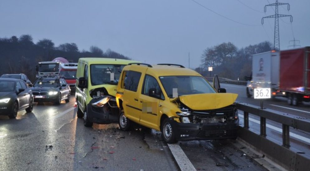 Unfall A1 Wiedlisbach SO: Vier beteiligte Autos und mehrere Verletzte