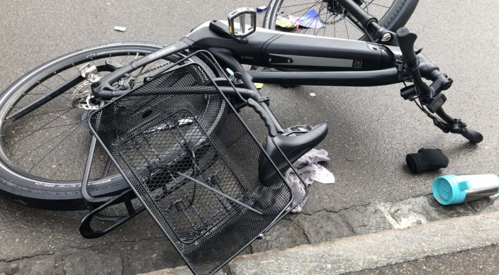 Unfall Näfels GL - E-Bike-Fahrerin (36) zu Boden gestürzt