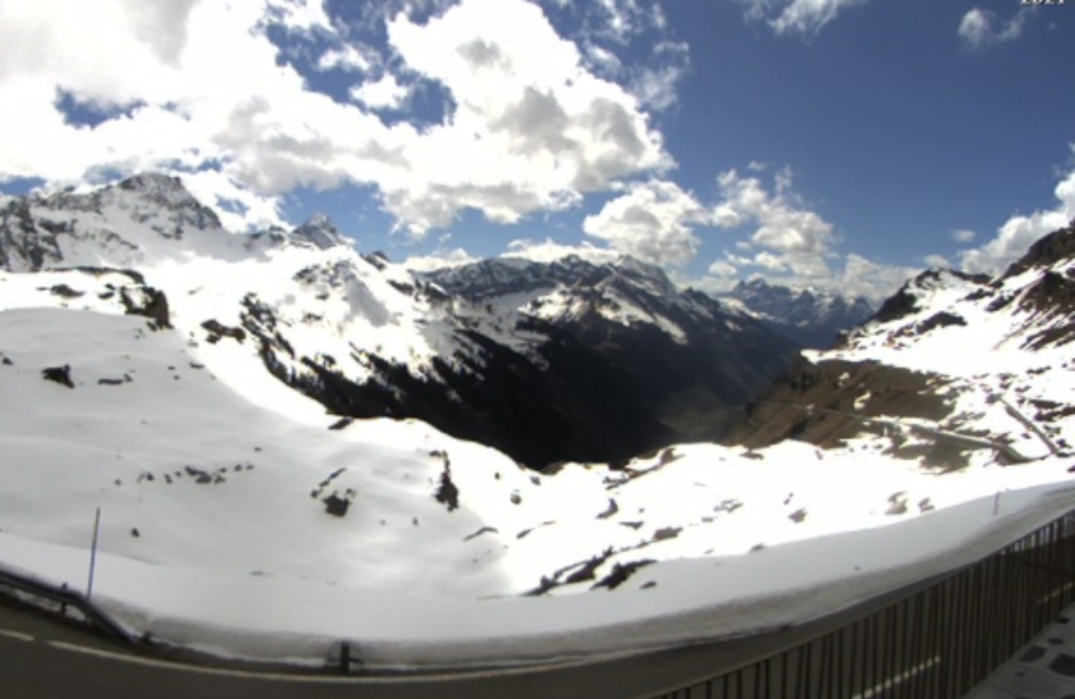 Der Klausenpass Kann Noch Nicht Ganz Geoffnet Werden Polizei Schweiz Ch