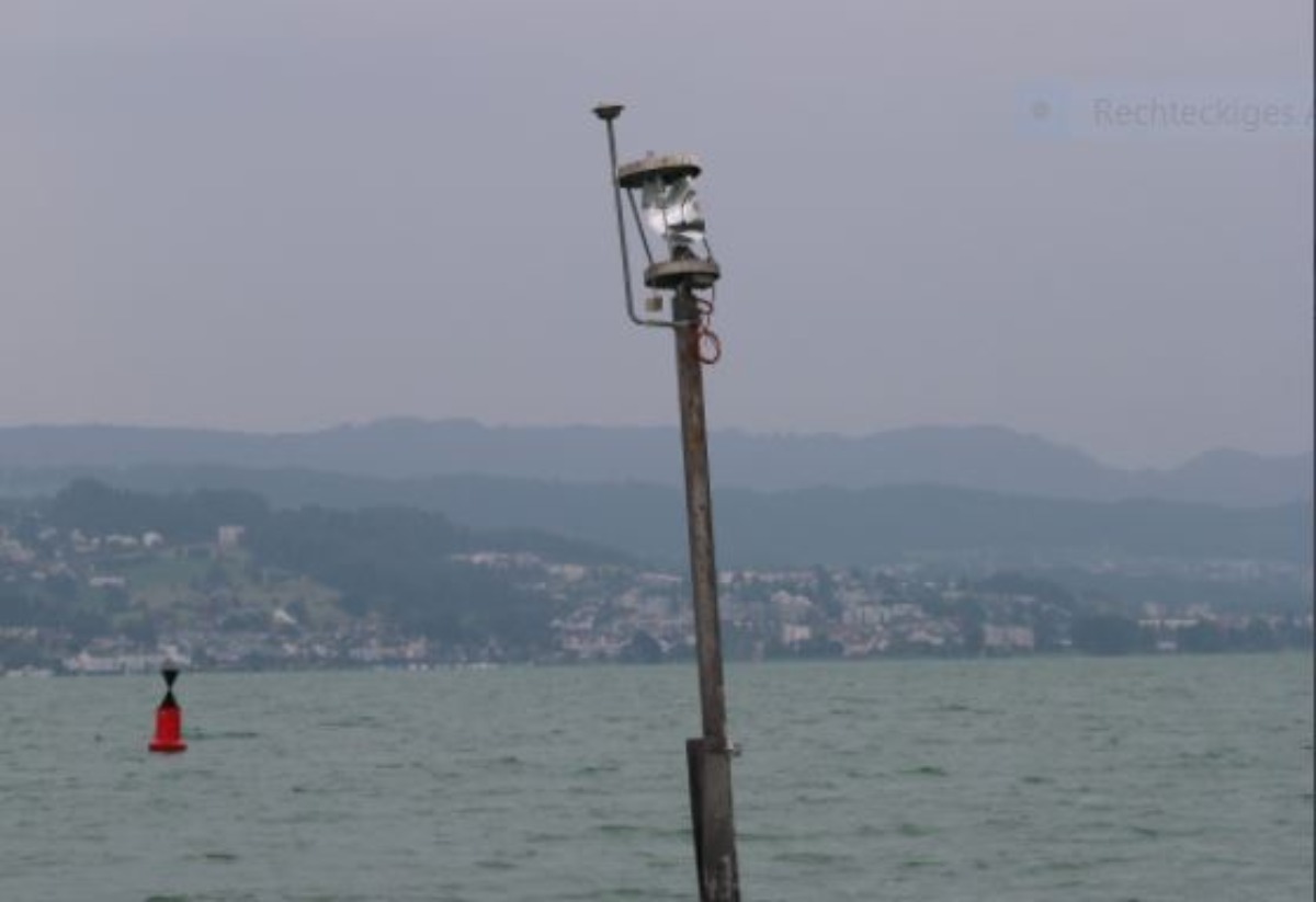 Stafa Zh Zwei Verletzte Nach Unfall Mit Motorboot Polizei Schweiz Ch