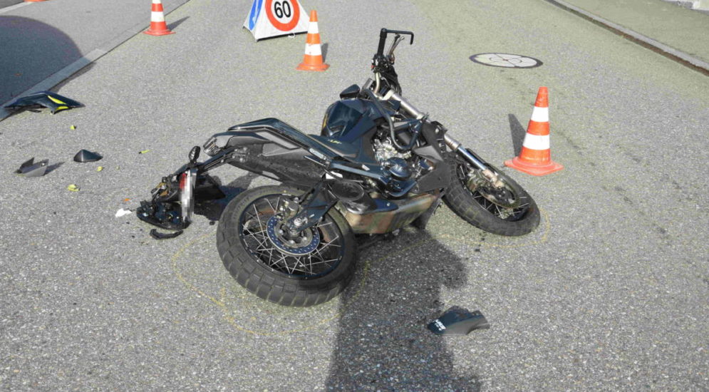 Unfall Amden Sg Motorradfahrer 16 Verletzt Polizei Schweiz Ch