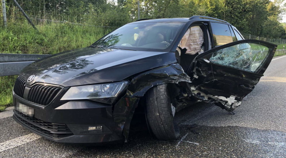 Bazenheid Sg Wegen Spinne Im Auto Unfall Verursacht Polizei Schweiz Ch