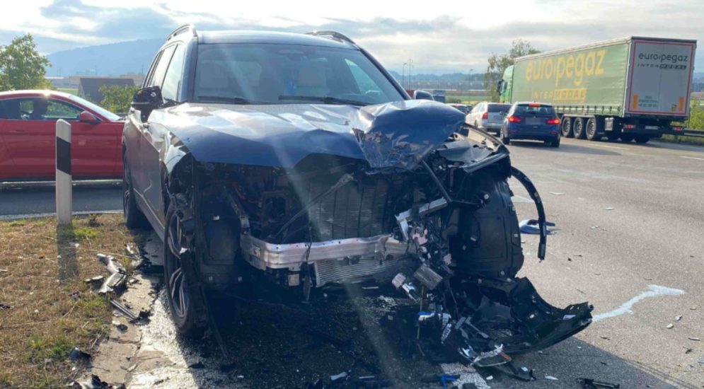 Verkehrsbehinderungen und Blechschaden bei Unfall in Egerkingen SO