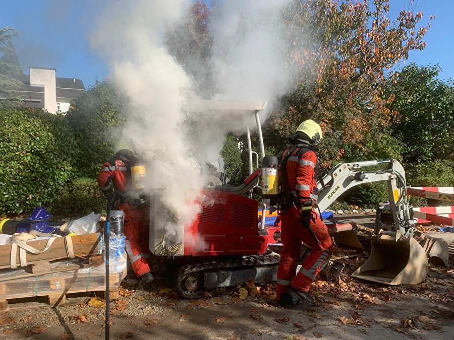 Rauchentwicklung an der Tägerackerstrasse in Uster