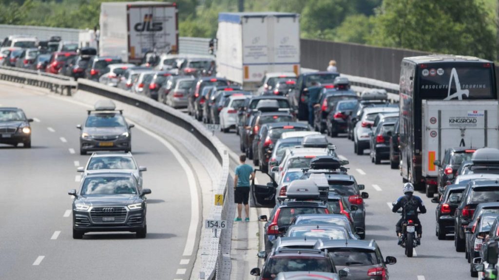 Im Jahr 2022 wieder mehr Auslastung und mehr Stau auf Schweizer Strassen