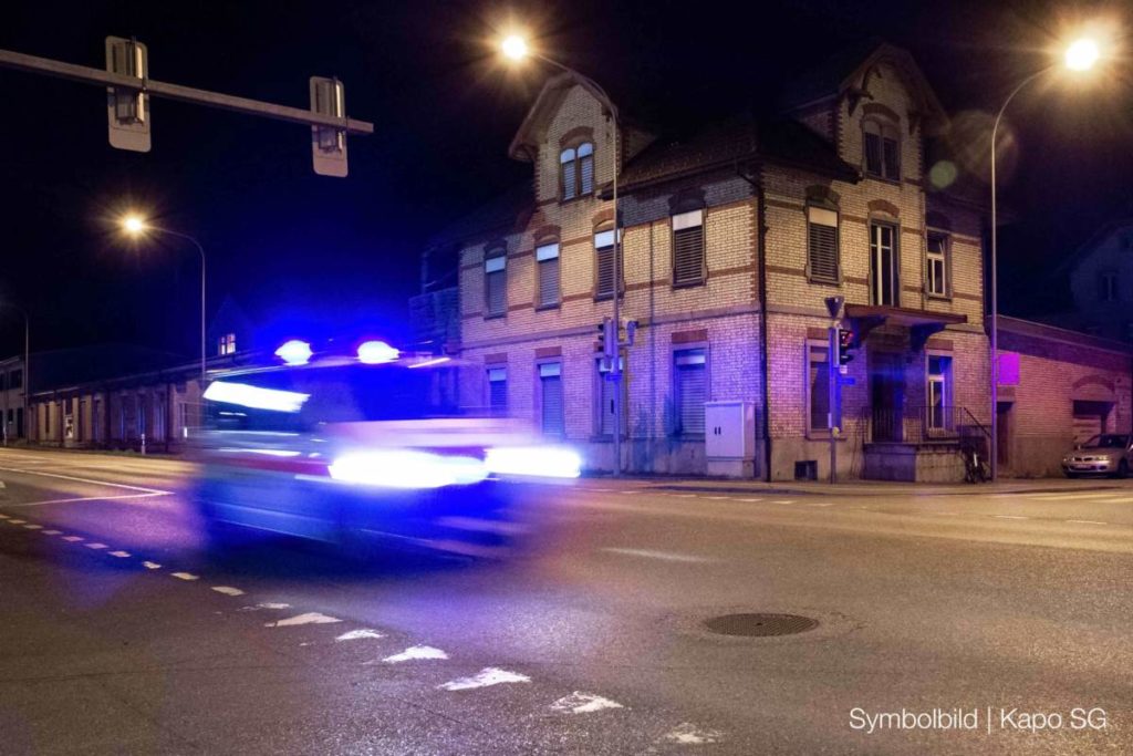 A1, Rheineck: Fahrunfähiger Lenker hält trotz Aufforderung nicht an