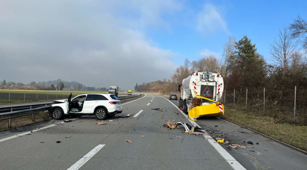 Oberriet SG: Über 70'000 Franken Sachschaden nach Unfall