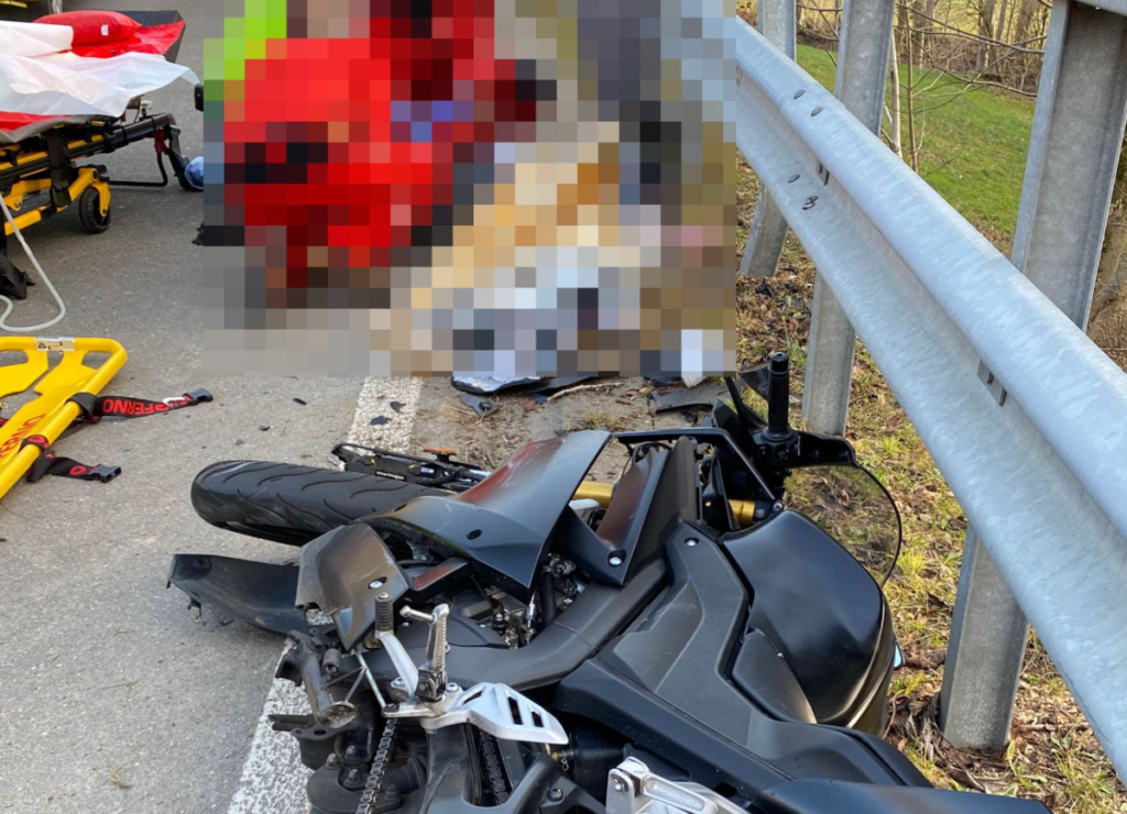 Kienberg: 17-jähriger bei Unfall mit Motorrad schwer verletzt