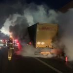 A1, Neuendorf SO: Anhänger von Lastwagen fängt Feuer