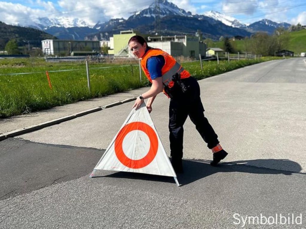 Schindellegi SZ: Strasse nach Biberbrugg in beide Richtungen gesperrt