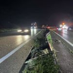 Unfall A1 Suhr AG: Durch wuchtige Kollision beide Vorderräder weg