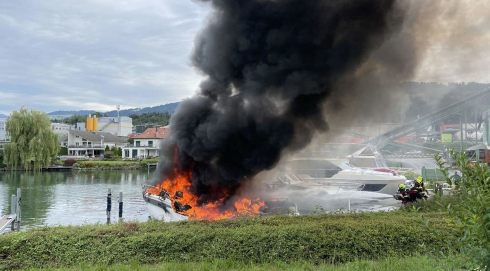 Brand in Pfäffikon SZ zerstört drei Boote