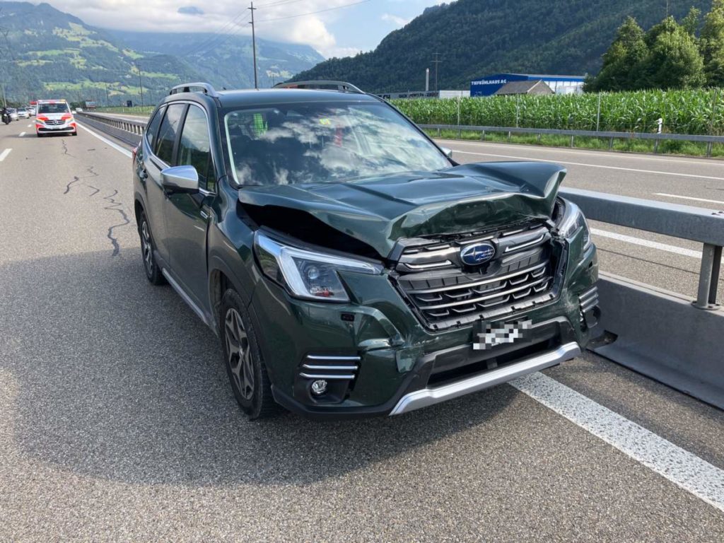 Unfall A3, Bilten GL: Bremsassistent ausgelöst