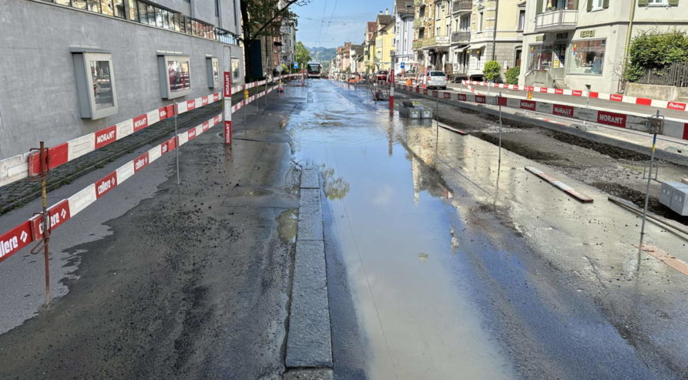 Wasserrohrbruch in St.Gallen - Zürcher Strasse gesperrt!