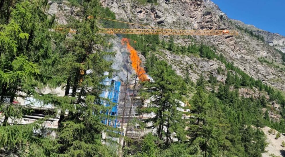 Brand in Zermatt VS: Strasse gesperrt