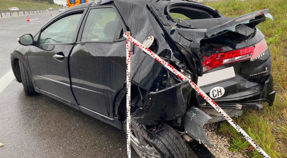 Mettmenstetten ZH: Unfall Mit Vier Autos Fordert Zwei Verletzte