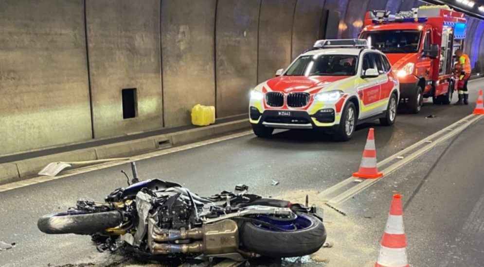 Hospental: Verkehrsunfall im Gotthard-Strassentunnel fordert drei verletzte Personen