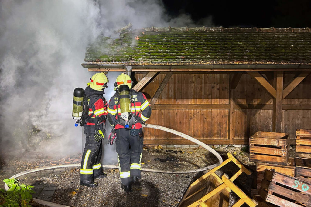 Eschlikon TG: Velounterstand in Brand geraten