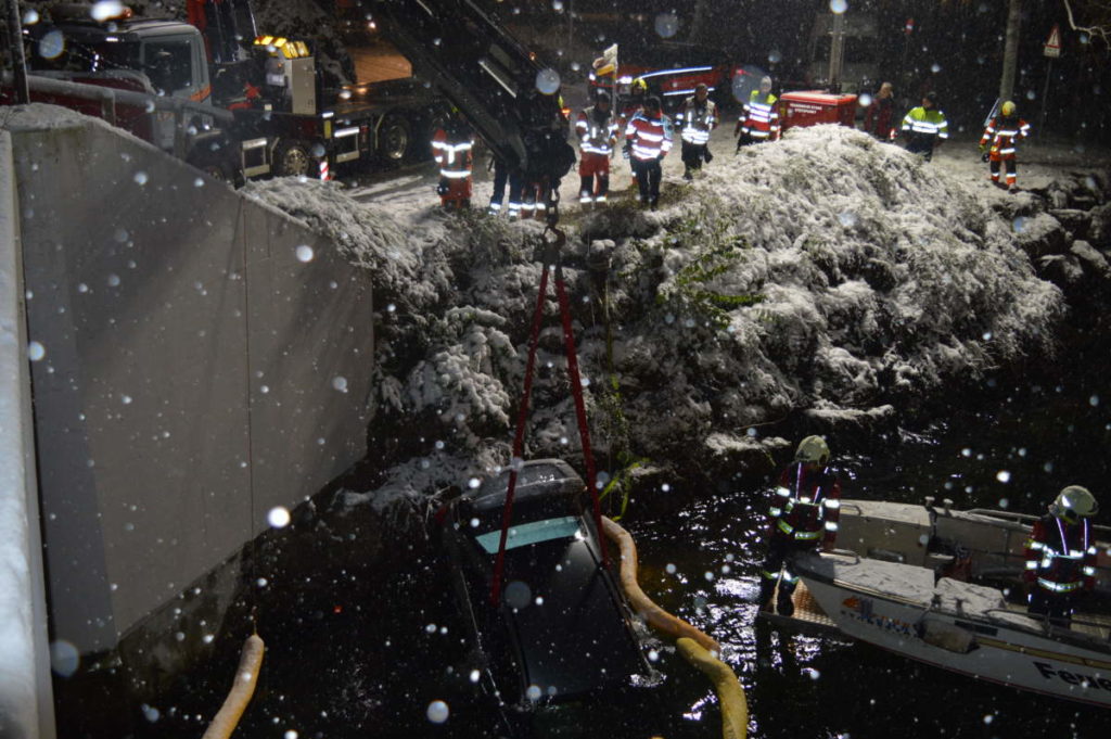 Stansstad NW: Schneefall führte zu diversen Verkehrsunfällen