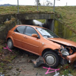 Beromünster LU: Auto bei Unfall vor Unterführung geschlittert