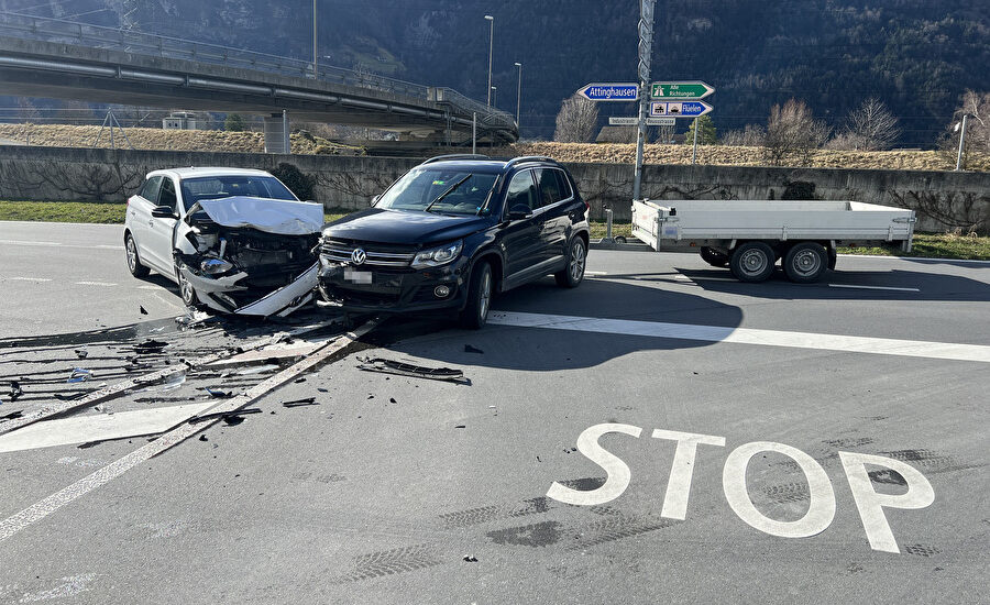 Altdorf UR: Erheblich Verletzte nach Fahrzeugkollision