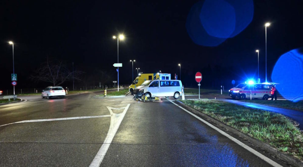 Mörschwil SG: Motorradfahrer (16) nach Unfall mit PW ins Spital gebracht