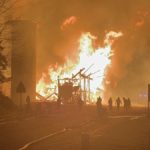 Wolfenschiessen NW: Hauptstrasse bleibt nach Grossbrand für LKW gesperrt