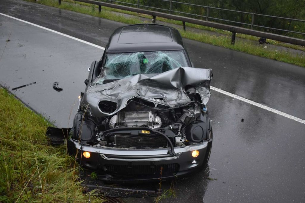 Werthenstein LU: Betrunken bei Unfall in Leitplanke geprallt