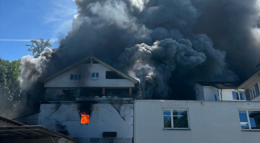 Bischofszell TG: Wohn-und Geschäftshaus in Vollbrand