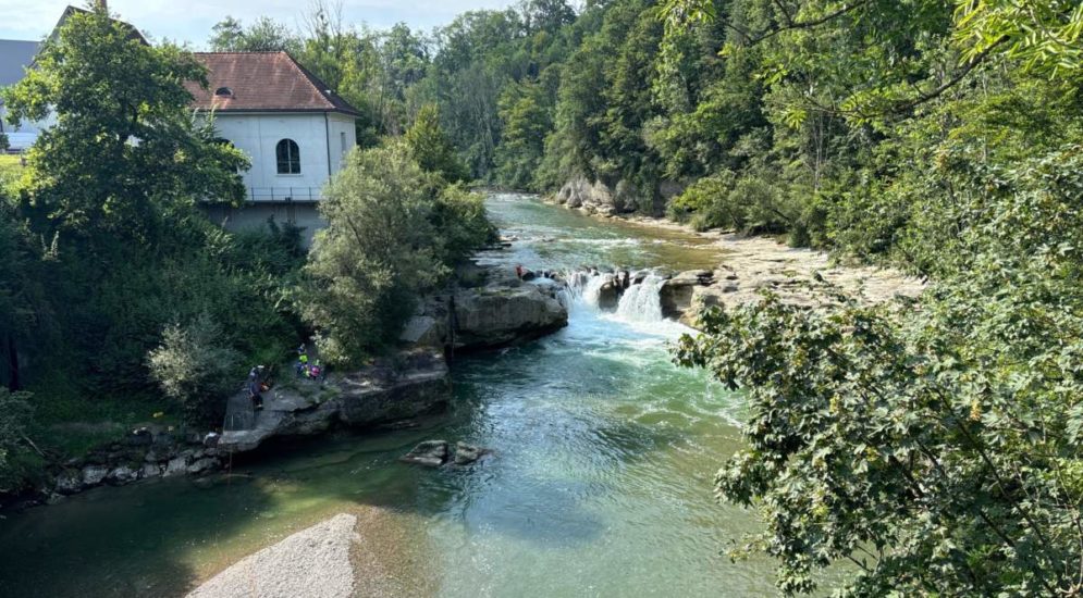 Brübach SG: Mann bei Thurbrücke in Wasserfall geraten