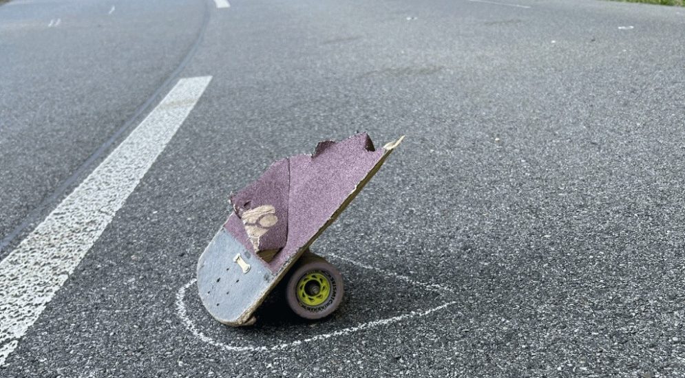 Unfall in Erlinsbach/Salhöhe: Kollision mit Auto - Skateboarderin tot