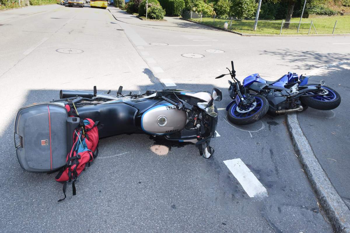 Beckenried NW: Unfall fordert zwei schwer verletzte Motorradfahrer