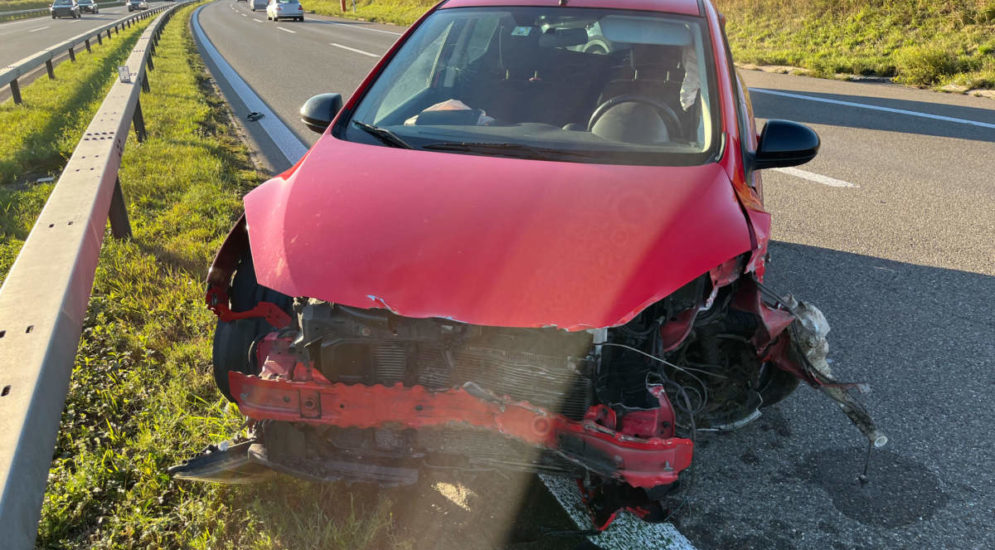 Sirnach (TG): Fahrerin baut wegen Sekundenschlaf Unfall auf A1