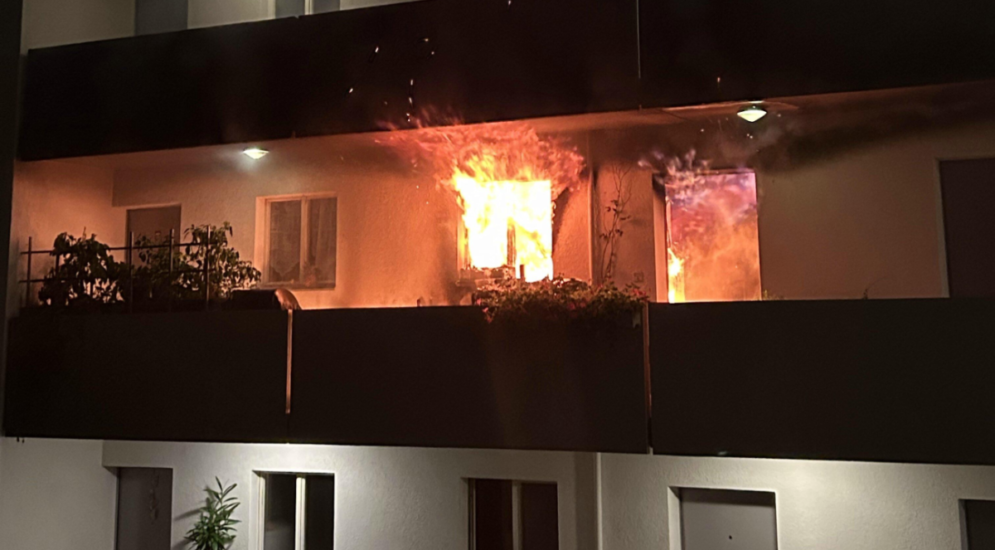 Evakuierung in Kloten (ZH) nach Küchenbrand - ein Verletzter