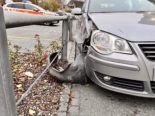 Buchs SG: Lenker prallt bei Unfall gegen Zaun