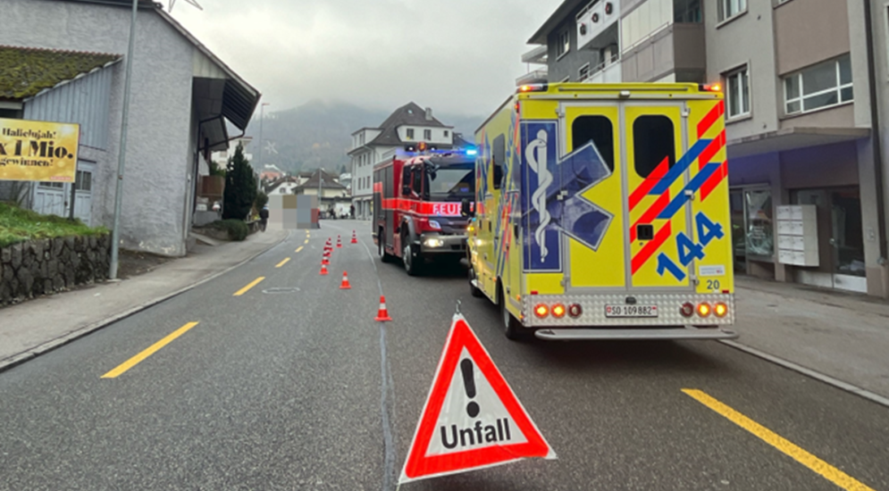 Unfall auf A9 bei Saxon: Verkehrsbehinderung Richtung Martigny