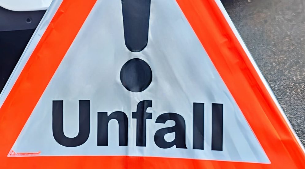 Stau auf A1 Richtung Bern nach Unfall bei Othmarsingen