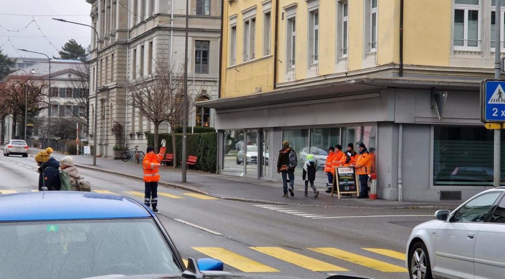 Glarus GL: Neue Verkehrskadetten bestehen anspruchsvolle Prüfung