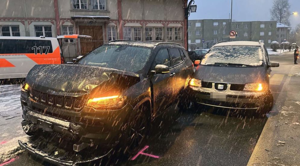 Unfall in St.Gallen: Desorientierter 83-Jähriger kracht in Bus