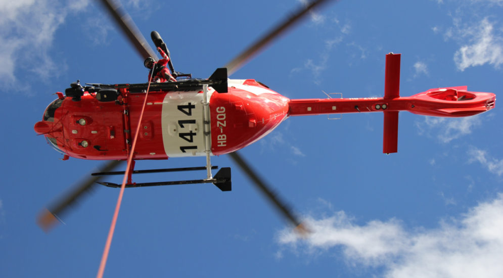 Rega rettet verletzte Wanderin am Uetliberg mit Helikopter-Winde