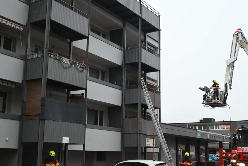 Sargans SG: Adventskranz löst Brand in Mehrfamilienhaus aus