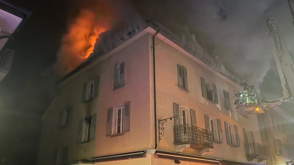 Visp VS: Feuer in Wohngebäude fordert Evakuierungen