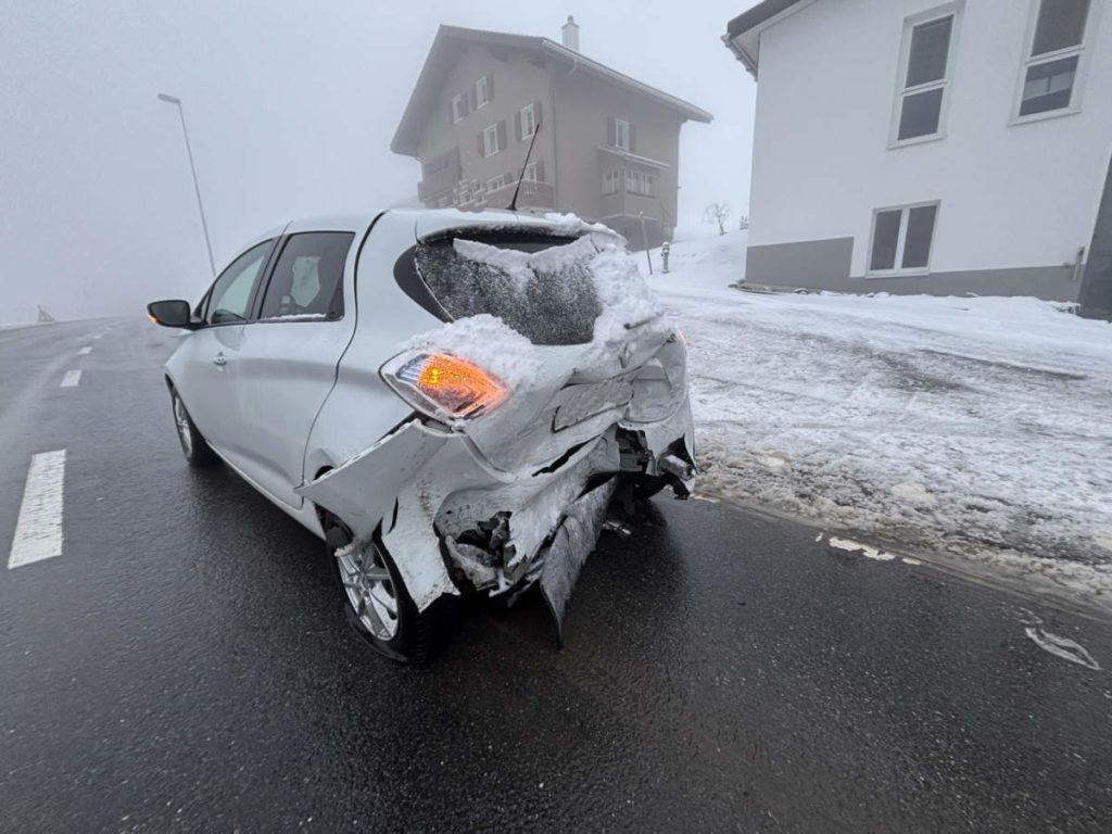 Sörenberg LU: Unfall sorgt für hohen Sachschaden