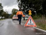 Gossau SG: 21-Jähriger prallt bei Unfall gegen Fussgängerin