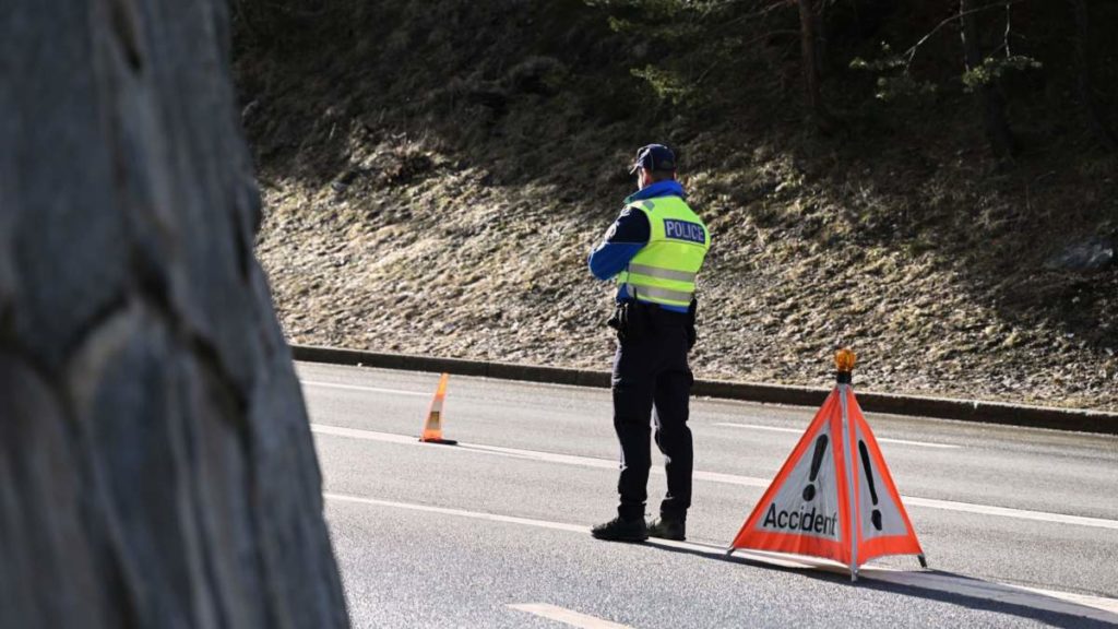 Unfall in Vernamiège VS: Böschung hinabgestürzt und lebensbedrohlich verletzt